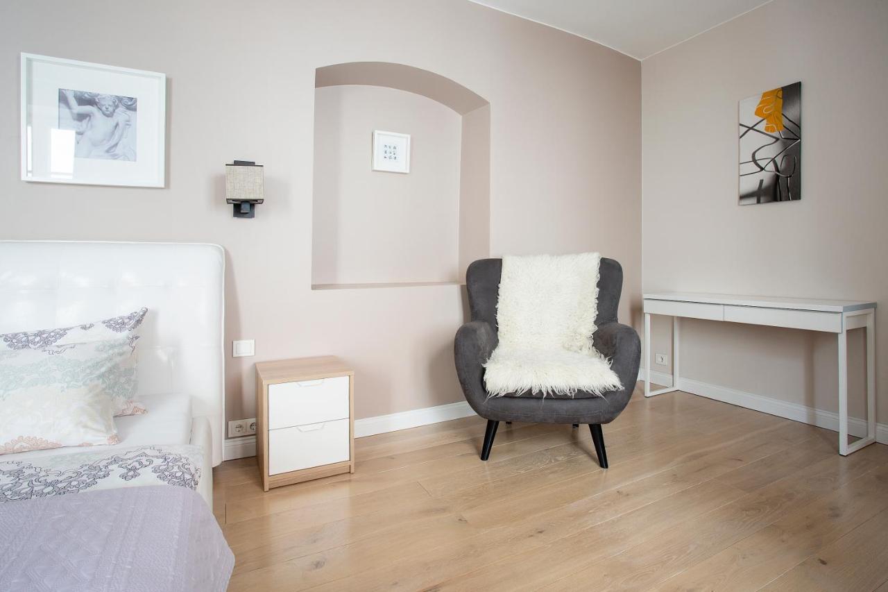 Baron'S Town Hall Apartments Vilnius Luaran gambar